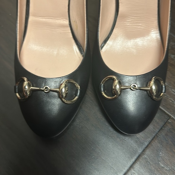 Black Gucci Horse-bit Heels - Picture 5 of 8